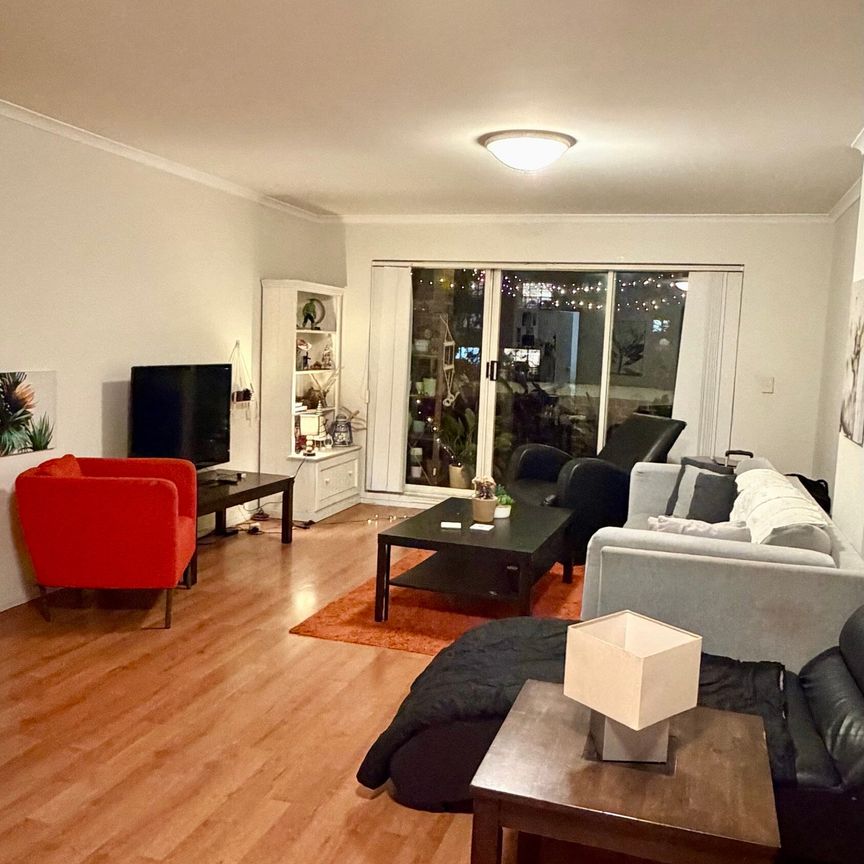 Pyrmont - Photo 1