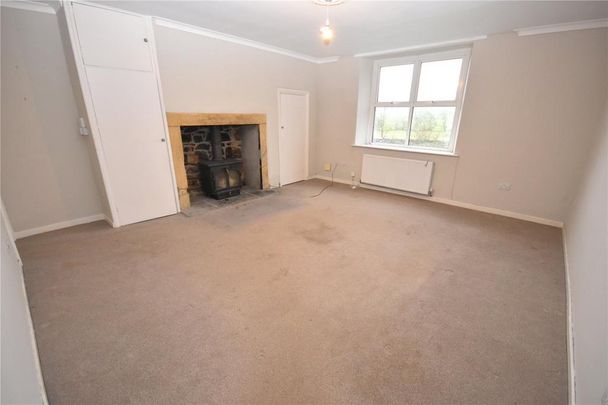2 bedroom end of terrace house to rent - Photo 1