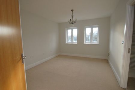 North Drive, Beaconsfield,HP9 - Photo 4