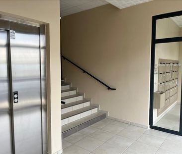 1 pièce - Meublé - 30,26 m² - RDC - Colocation non autorisée - Photo 1