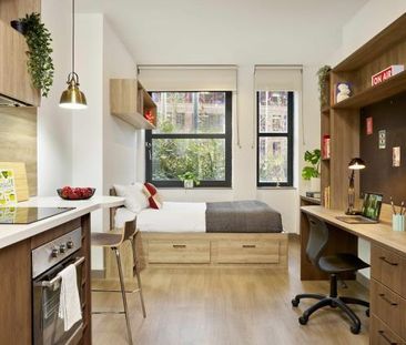 Studio to rent - Photo 1