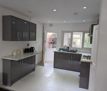 3 Bed Terraced House, Derwent Road, B30 - Photo 5