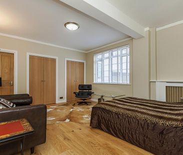 Studio to rent - Photo 6