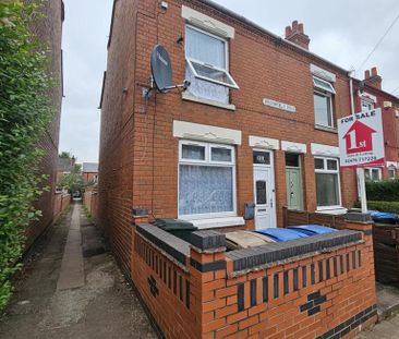 2 bedroom terraced house to rent - Photo 2