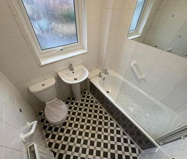 1 bedroom semi-detached house to rent - Photo 3