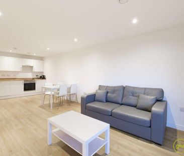 2 bedroom flat to rent - Photo 2