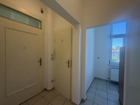 Komfortable 2-Zimmer-Altbauwohnung | unbefristet | ab sofort - Foto 1