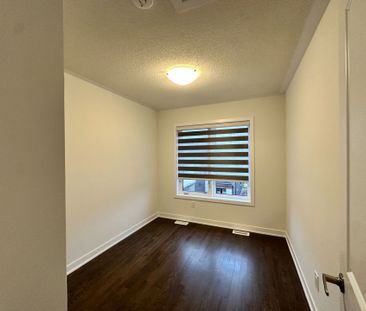 For Lease - 13 John Canning Way, Markham, Ontario - Photo 4