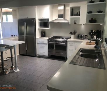 34 Daglish Street, Curtin ACT 2605 - House For Rent | Domain - Photo 4