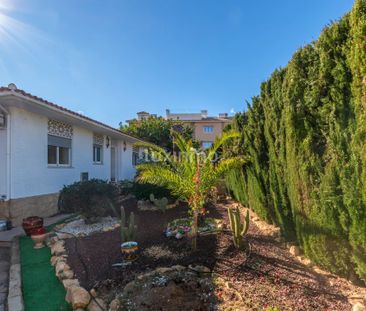 Beautiful house with swimming pool for rent in La Nucia - Photo 1