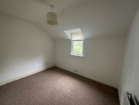 Penzance, Penzance, TR18 - Photo 3