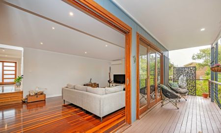Comfort, Space and Style - The Ideal Svensson Heights Family Home - Photo 5