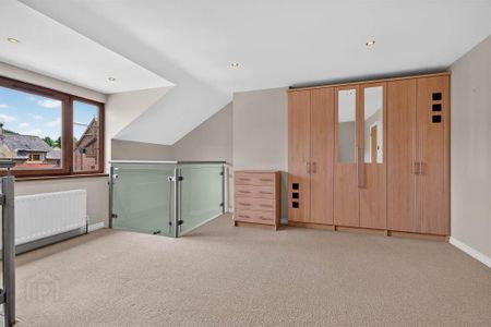 8 Castlegrange, Belfast, BT5 7GT - Photo 4