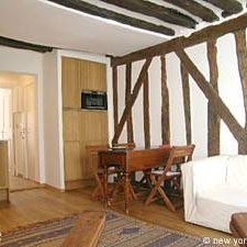 Logement à Paris, Location meublée - Photo 1