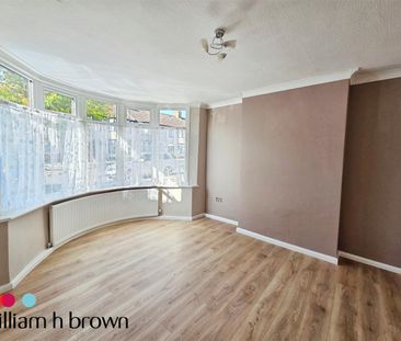 Shirley Gardens, Barking - Photo 6