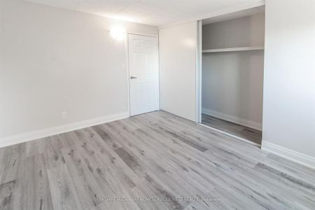 For Lease - 6287 O'neil Street Unit# 8, Niagara Falls, Ontario - Photo 4