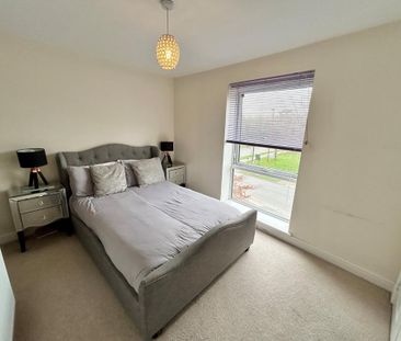 2 bedroom flat to rent - Photo 6