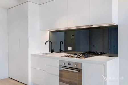 1 Bed, 1 Bathroom - Photo 2