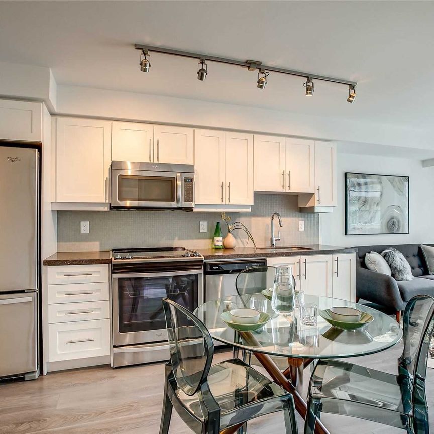 For Lease - 525 Adelaide Street Unit# 1018, Toronto, Ontario - Photo 1