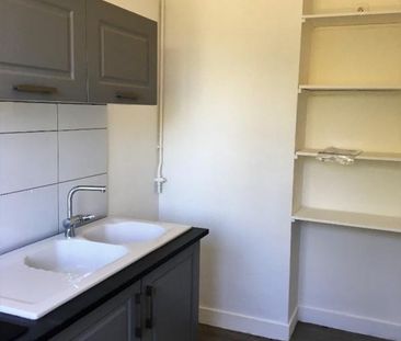 Location Appartement 1 pièce 28m² CHARTRES 28000 - Photo 4