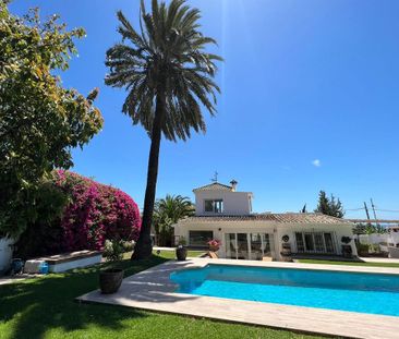 4 bedroom luxury Villa for rent in Marbella Del Este, Spain - Photo 3