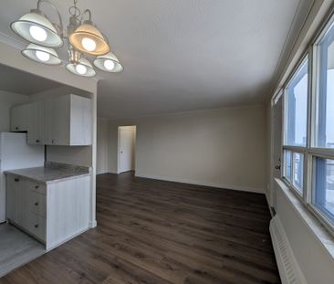 For Lease - 57 Parkwoods Village Drive Unit# 605, Toronto, Ontario - Photo 5