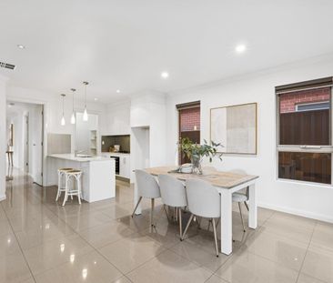 8 Nelson Avenue FLINDERS PARK SA 5025 - Photo 6