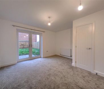 2 bedroom semi-detached house to rent - Photo 1