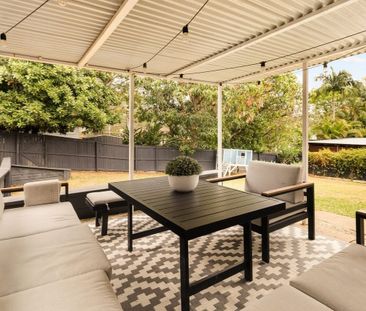 95 Pareena Crescent, Mansfield QLD 4122 - House For Rent | Domain - Photo 1