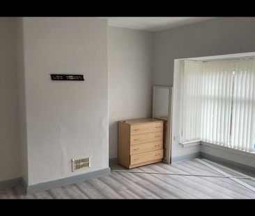Room in a Shared House, Oakwood Road East, S60 - Photo 1