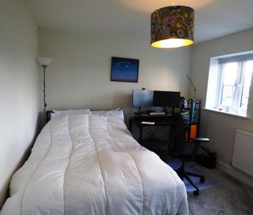 3 bedroom terraced house to rent - Photo 6