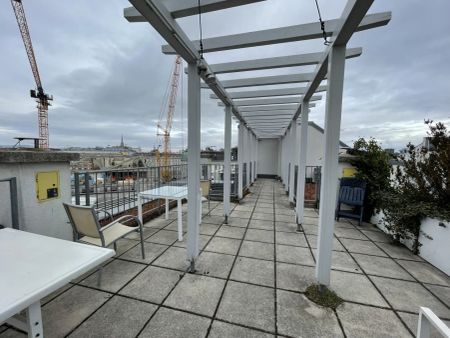 2 Zimmer Wohnung mit Gemeinschaftsdachterrasse mit Blick auf den Karlsplatz! - Foto 4