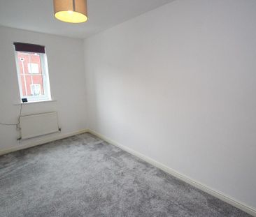 2 bedroom maisonette to rent - Photo 3