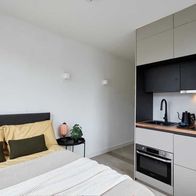 Studio to rent - Photo 1