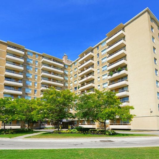 2700 Bathurst Street - Photo 1