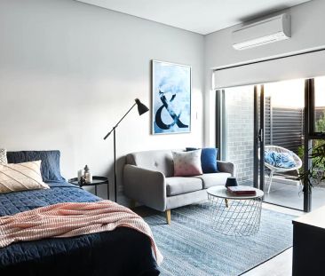 “Stylish Studio Living with Courtyard Charm!” - Photo 5