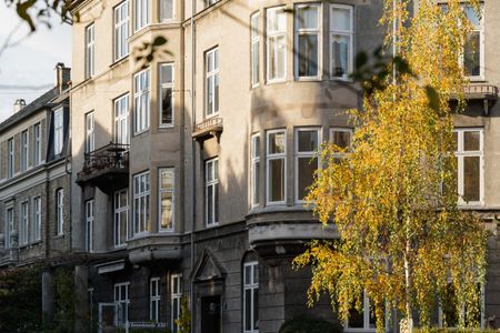 Elegant herskabslejlighed på Halls Allé - Foto 3