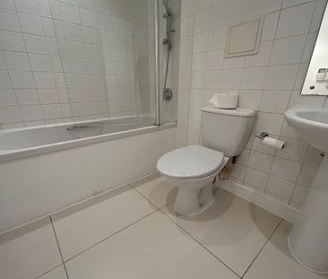 1 bedroom apartment to rent - Photo 6