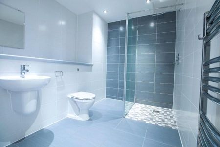 Property to rent - Photo 3