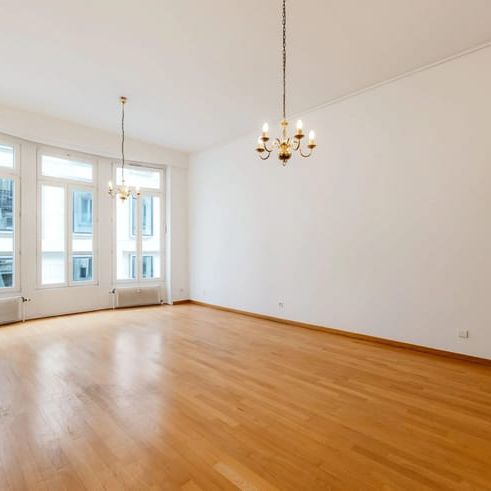Appartement te huur - Photo 1