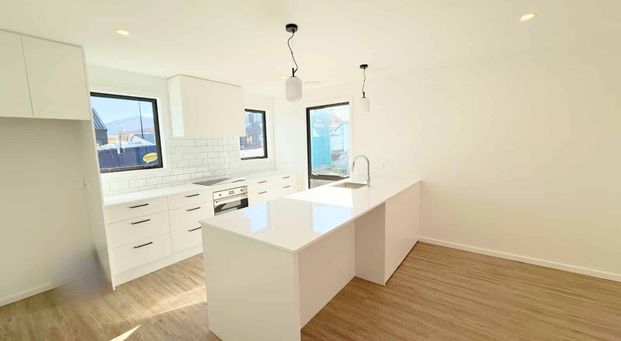 Brand new home in Hanley's Farm - Photo 1