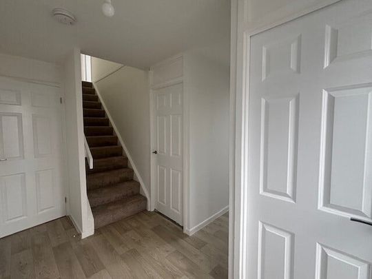 Brickley Lane, Devizes - Photo 1