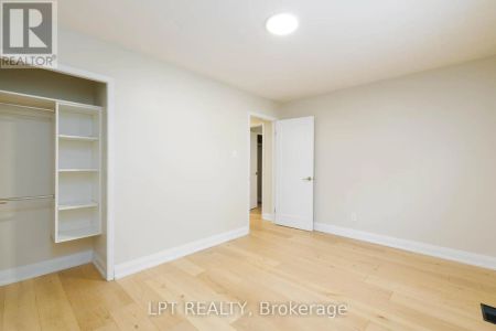 180 MASON AVENUE - Photo 4