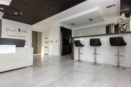 Mieszkanie na wynajem - Zdjęcie 3