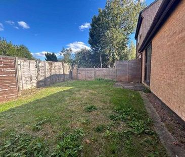 Martingale Place, Milton Keynes, MK14 - Photo 3