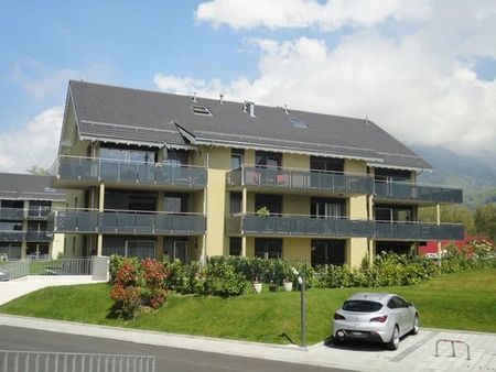 Appartement de 3.5 pièces au 1er étage avec balcon - Photo 2