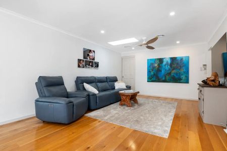 15 Glencoe Avenue, Tarragindi QLD 4121 - Photo 3