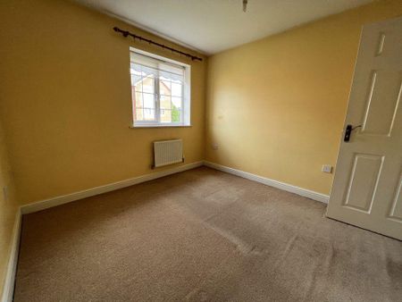 3 bedroom semi-detached house to rent - Photo 4