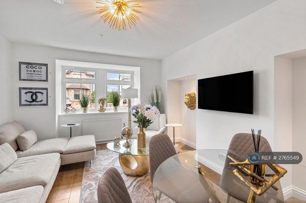 1 bedroom detached house to rent - Photo 1