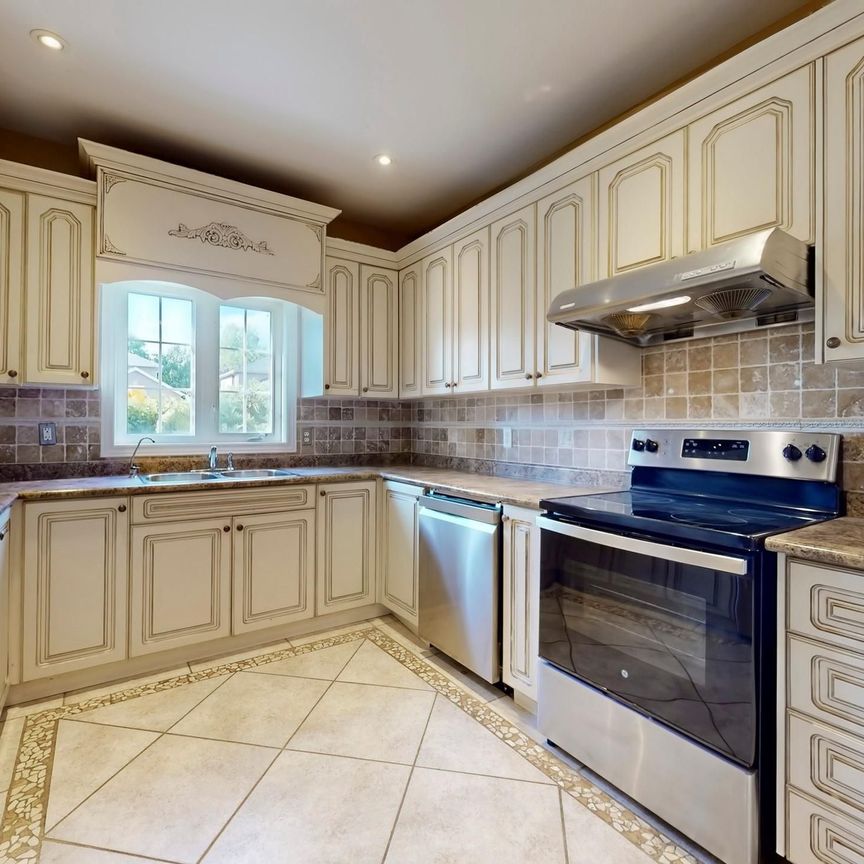 For Lease - 301 Mohawk Road, Oakville, Ontario - Photo 1